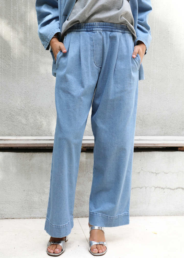 Jamie Light Denim Pant